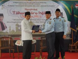 Alunan Hadroh Santri At-Tawabien Sambut Kunjungan Imam Besar Masjid Istiqlal di Rutan Kelas I Jakarta Pusat