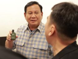 Prabowo Jajal Parfum Produksi Lokal, Bahas Perbaikan Ekonomi RI