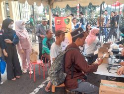 Bakti Sosial Sarapan Gratis Dan Bakti Kesehatan Pemeriksaan Kesehatan Gratis