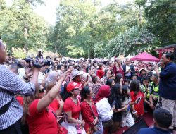 Antusias Warga Indonesia di Amerika Serikat, 17-an Bareng Prabowo