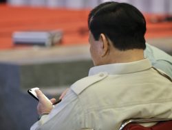 Survei Terbaru LSJ, Prabowo Kian tak Terbendung