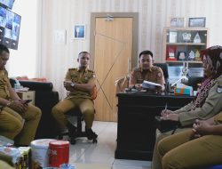 Camat Ujung Pandang Didampingi Sekcam Gelar Rakor