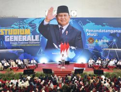 Prabowo Disambut Meriah di Kuliah Umum UMM: Merasa 25 Tahun Lebih Muda