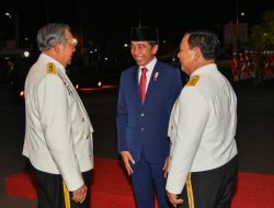 Momen Akrab Presiden ke-6 SBY, Presiden ke-7 Jokowi dan Prabowo di Parade Senja HUT TNI di Kemhan