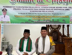 Lakukan Cooling System di Tahun Pemilu, Kapolres dan Bupati Pelalawan Gelar Subuh Harmoni di Masjid Al Ikhlas