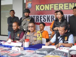 Polisi Ringkus Dua Begal Sadis di Jalan Lintas Garuda Sakti KM 31 Kampar