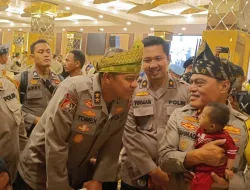 Andil Polri Tangani Stunting, Wakapolri Salurkan Bantuan 339 Paket Bantuan Makanan Bergizi