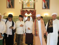 Gibran, Muzani, Hingga Gus Miftah Hadir Bersama di Haul Habib Solo