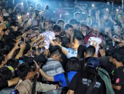 Gibran Ajak Warga Jambi Konser Bareng Sambil Borong Es Teh Gelas