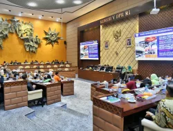 Hadiri Raker DPR RI, Kakorlantas Bahas Arus Lalu Lintas Jelang Nataru 2024