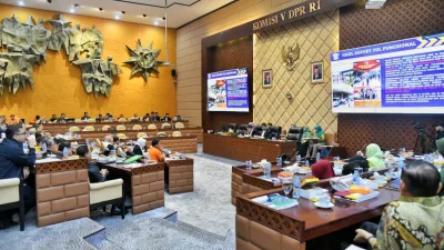 Hadiri Raker DPR RI, Kakorlantas Bahas Arus Lalu Lintas Jelang Nataru 2024