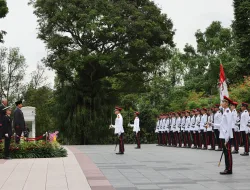 Prabowo Terima Penghargaan Militer Tertinggi dari Pemerintah Singapura, Darjah Utama Bakti Cemerlang