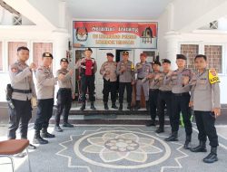 Satgas OMB Rinjani 2023-2024 Polres Loteng Laksanakan Pengamanan Gudang Logistik Pemilu 2024