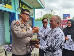Eks Kabid Humas Polda Riau Rayakan Hari Guru di SMK Tuah Negeri