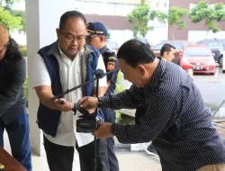 Ditresnarkoba Polda Riau dan Bea Cukai Riau Musnahkan 875 Miras Menjelang Tahun Baru