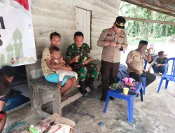 Peringati Hari Juang TNI AD Ke-78, Polsek Minas dan Koramil 03/Minas Gelar Jumat Berbagi 