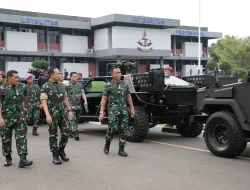 Panglima TNI Cek Kesiapan Pasukan Elit TNI AL di Cilandak