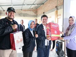 AdMedika Ajak Lansia Karanganyar Jaga Kesehatan Lewat Program PodjokSehat