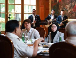 Prabowo Makan Siang Bareng Para Artis, Ada Nikita Mirzani Hingga Lesti Kejora