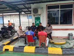 Polsek KSKP Gelar Jumat Curhat di Areal Pelabuhan PT Pelindo