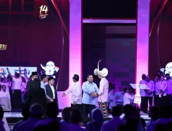 Gibran Tampil Memukau Saat Debat, Prabowo Beri Dua Kali Pelukan Bangga