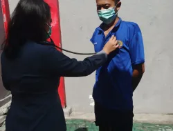 JAGA DAYA TAHAN TUBUH WBP, TIM KESEHATAN RUTAN BANGIL BAGIKAN VITAMIN