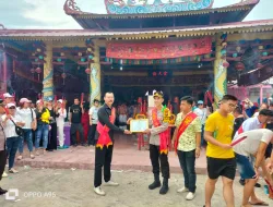 Yayasan Vihara Budi Bakti Berikan Reward kepada Kapolres Rohil, Ini Sebabnya