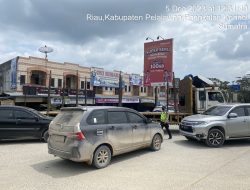 Traffic Light Simpang Langgam Alami Kerusakan, Satlantas Polres Pelalawan Himbau Masyarakat Hati-hati