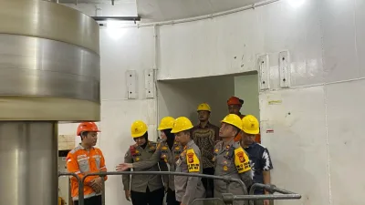Kapolres Kampar Monitoring Pintu Pelimpah/Spilway Gate PLTA Koto Panjang