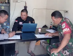 Ambil Langkah Cepat Babinsa Diskusikan TPS Rawan Banjir Inilah Solusinya