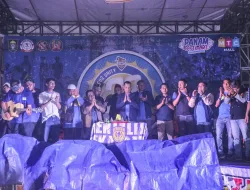 Asykar Theking Suporter PSPS Rayakan Milad 22 Tahun
