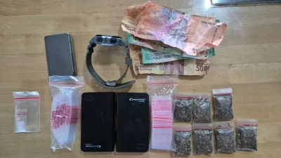 Satresnarkoba Polrestabes Medan Gerebek Bantaran Rel KA Tembung, 3 Pria Ditangkap