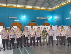 Kapolsek Tapung Hilir Kawal 895 Kotak Suara dan 716 Bilik Suara Dalam Keadaan Lengkap