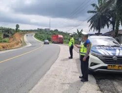 Libur Isra Miraj dan Tahun Baru Imlek 2024, Satlantas Polres Pelalawan Berikan Pelayanan Prima dan Cooling System Jelang Pemilu Damai 2024