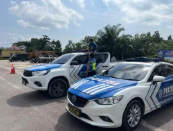 Laksanakan Arahan Kapolri, Satlantas Polres Pelalawan Sosialisasi Pemasangan Kaca Film 20 Persen ke Seluruh Kendaraan Dinas