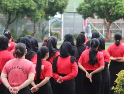 Bangun Kesadaran Berbangsa Bernegara Melalui Upacara Bendera Bagi Warga Binaan