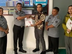 PENYERAHAN DAFTAR PEMILIH TAMBAHAN TAHAP DUA PEMILU 2024 DI LAPAS NARKOTIKA KELAS IIA P SIANTAR