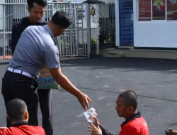 Penuhi Hak Kesehatan Warga Binaan, Lapas Pemuda Tangerang Gelar Senam Bersama dan Pembagian Vitamin