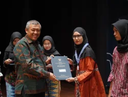 AdMedika dan TelkomMetra bersama Nara Kreatif Dukung Pemerataan Pendidikan melalui Program Beasiswa