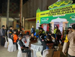 Jalin Silaturahmi Bersama Komunitas Motor, Wakapolres Pelalawan Gelar Sahur On The Road
