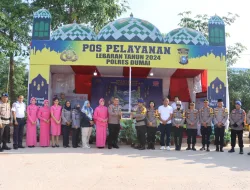Kapolres Dumai Beserta Ketua Bhayangkari Tinjau Pos Pam dan Pos Yan Idul Fitri 1445 H
