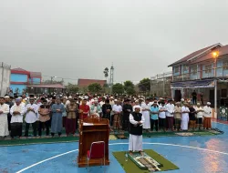 Kegiatan Sholat Idul Fitri dan Pembagian Remisi di Lapas Narkotika Kelas IIA Pematang Siantar