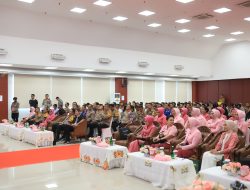 Dalam Rangka HUT ke 44, Yayasan Kemala Bhayangkari Cabang Riau Gelar Webinar Kesehatan Bersama dr Boyke