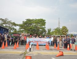 Satlantas Polresta Pekanbaru, ISDC dan Komunitas Sepeda Motor Gelar Kegiatan Safety Riding