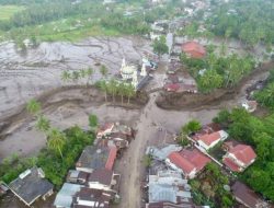 Banjir Bandang Terjang Tiga Daerah di Sumbar, 15 Orang Dilaporkan Meninggal Dunia