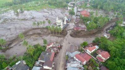 Banjir Bandang Terjang Tiga Daerah di Sumbar, 15 Orang Dilaporkan Meninggal Dunia