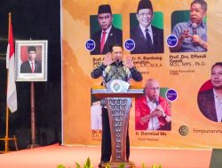 Hadiri Bedah Buku Prof Paiman Raharjo, Ketua MPR RI Bamsoet Ingatkan Penyakit masyarakat “Susah Lihat Orang Senang, Senang Lihat Orang Susah”