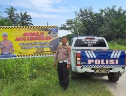 Agar Tertib Satlantas Polres Rohil Pasang Spanduk Keselamatan Bagi Pengendara