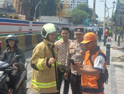 Layani Masyarakat Dengan Penuh Rasa Keikhlasan