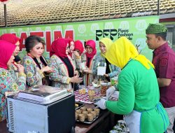 Berdikari Bakery Laris Diborong Pengunjung Bazar